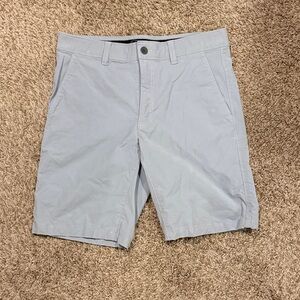 Eddie Bauer Men's Light Gray Flat Front Shorts (32)